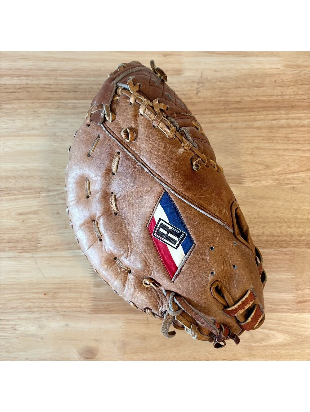 Vintage Regent 00147 Professional First Baseman Baseball Glove Mitt RHT